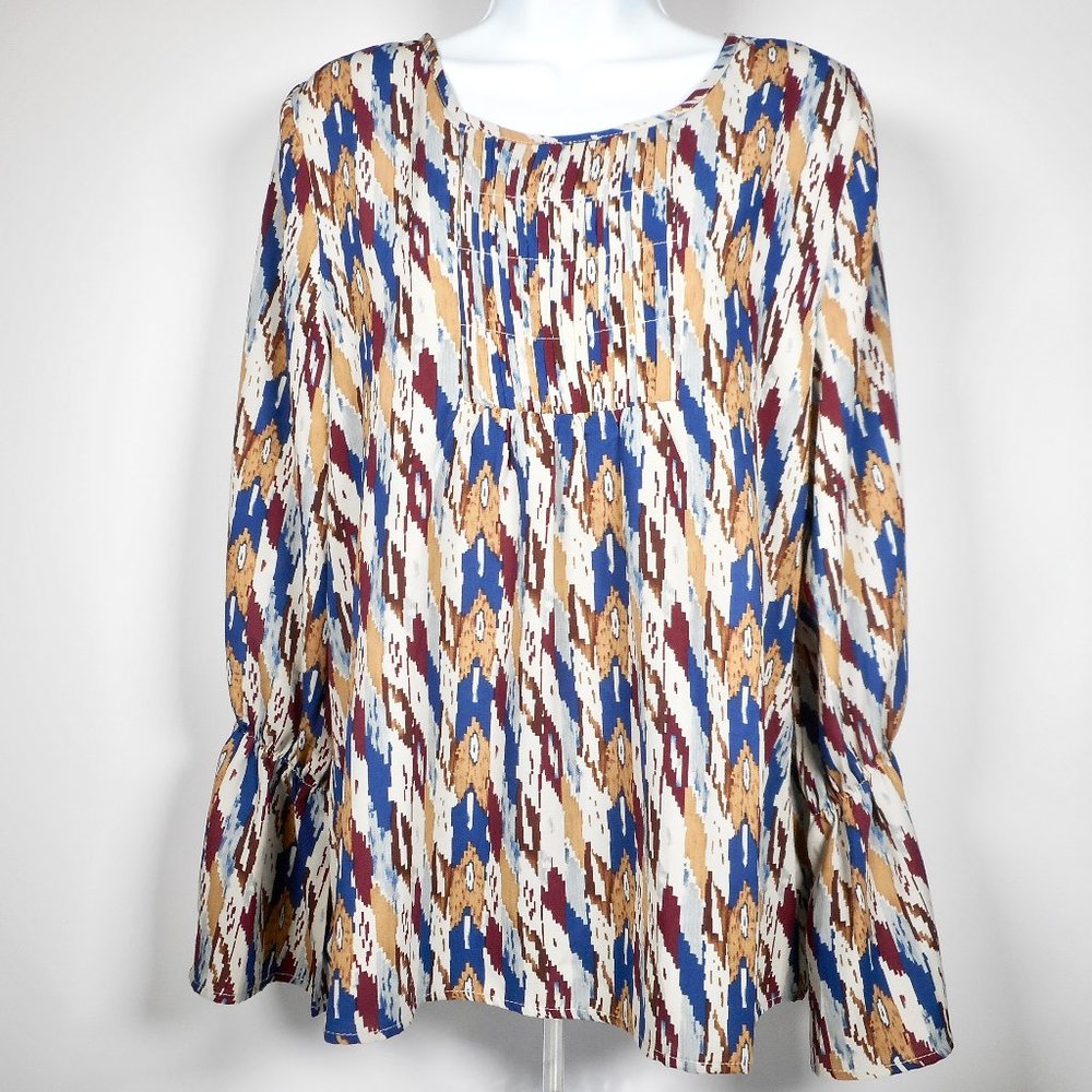NWT Very J Boho Smocked Southwest Sz L Tunic Top Pleated Bell Sleeve Abstract